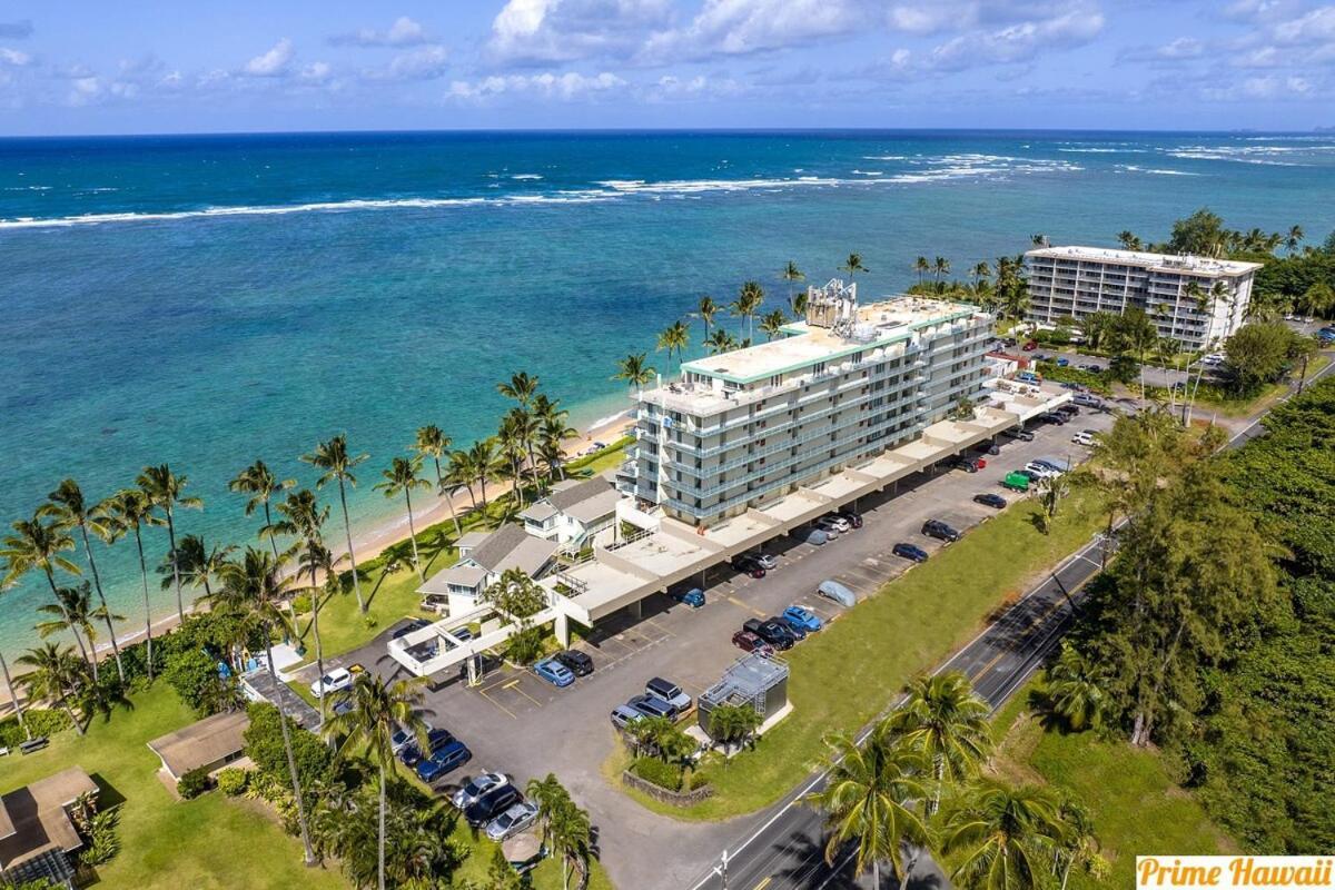 Beautiful Beachfront * Laie